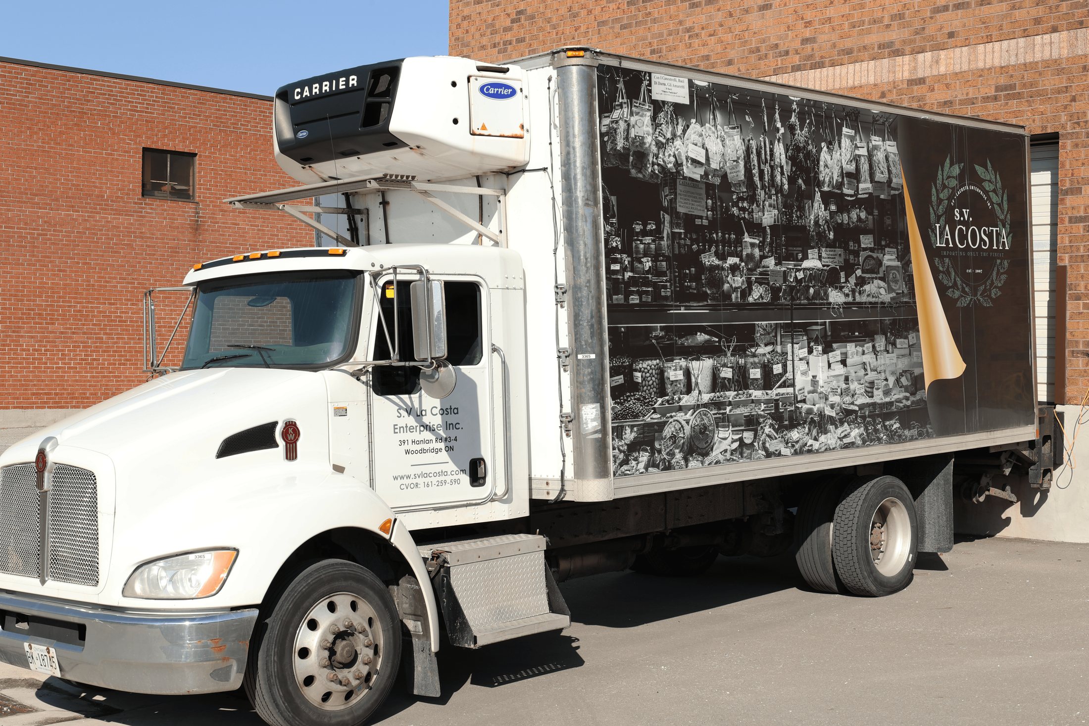 S.V. La Costa refrigerated delivery truck